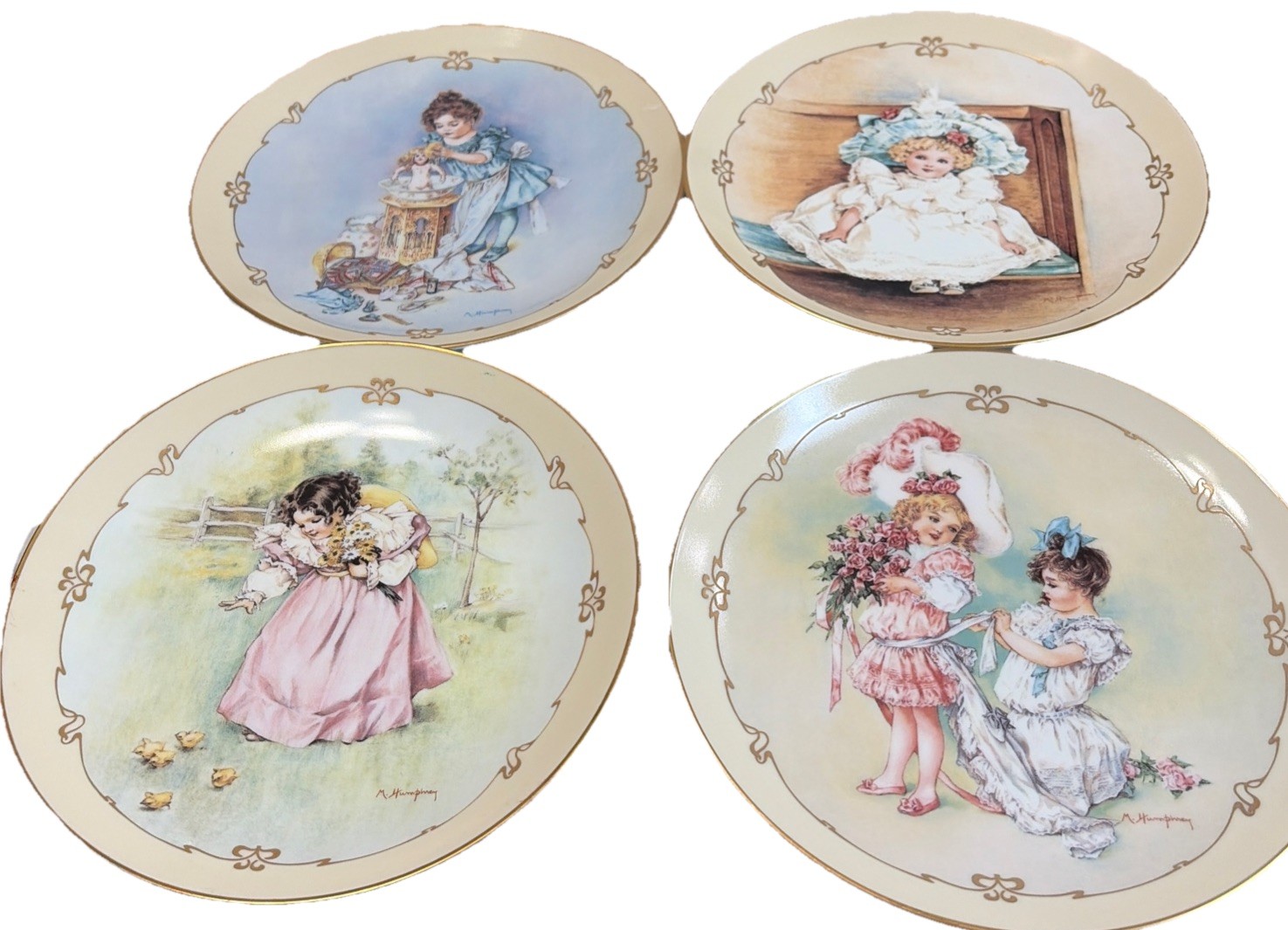 Maud Humphrey Bogart Collector 4 Plate Set Maud Humphrey Bogart Collector 4 Plate Set