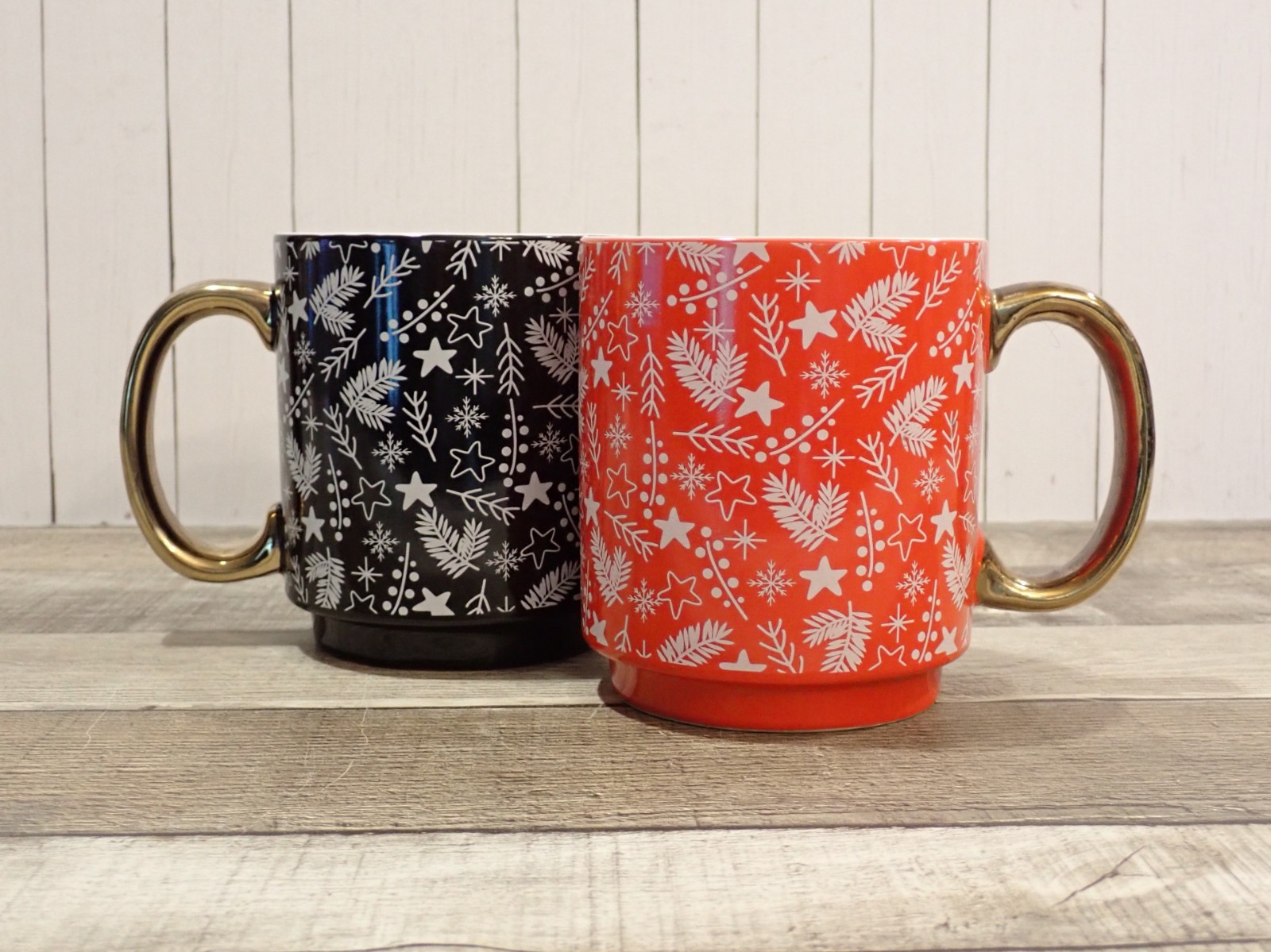 Holiday Time Christmas Mug Set of 2 Red and Black Holly and Evergreen Designs