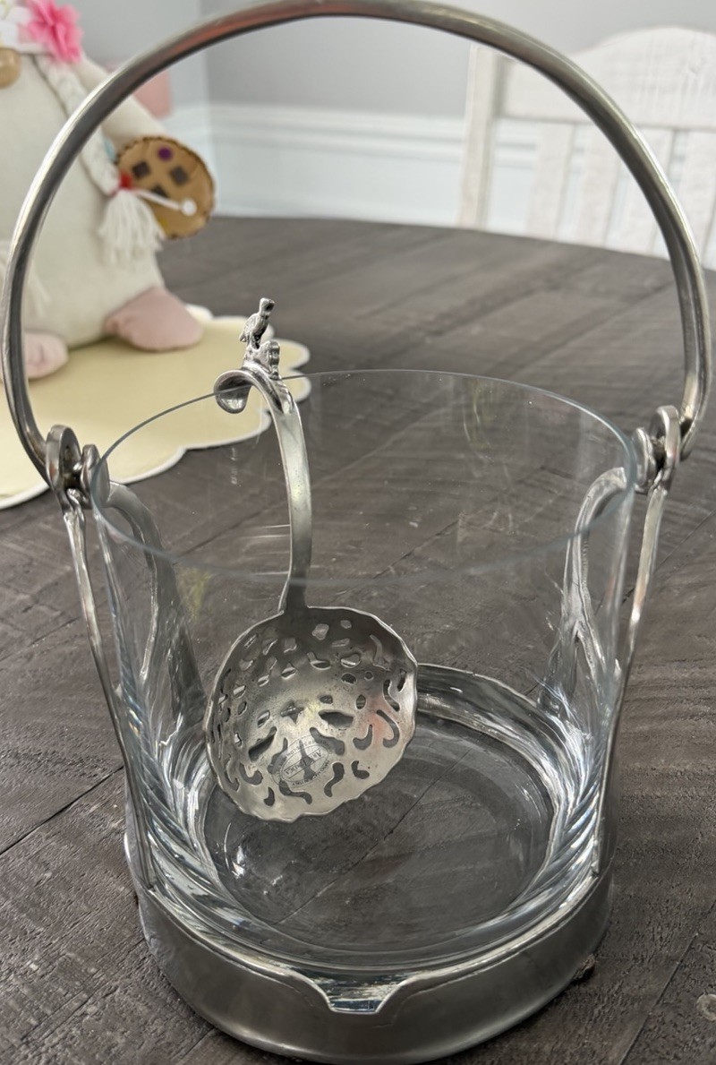 Arte Italica Taverna Crystal & Pewter Ice Bucket with Handle & Decorative Spoon Arte Italica Taverna Crystal & Pewter Ice Bucket with Handle & Decorative Spoon