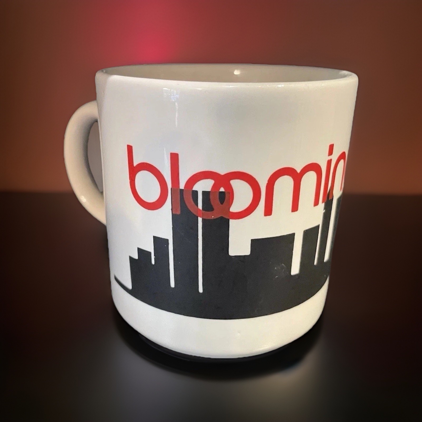 Vintage Extremely Rare White Bloomingdale’s Coffee Mug Grindley Cup Skyline