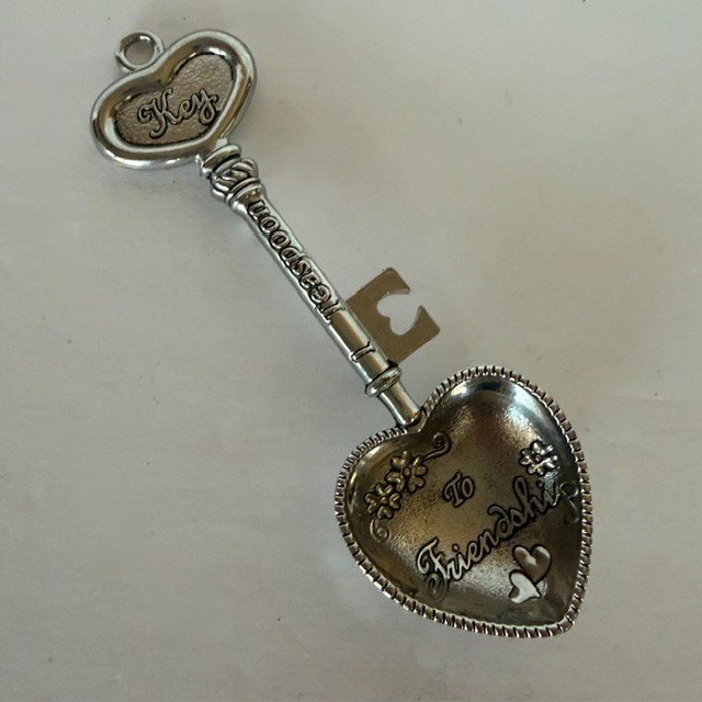 GANZ Key to Friendship Spoon Metal Pendant Silver Tone Collectible