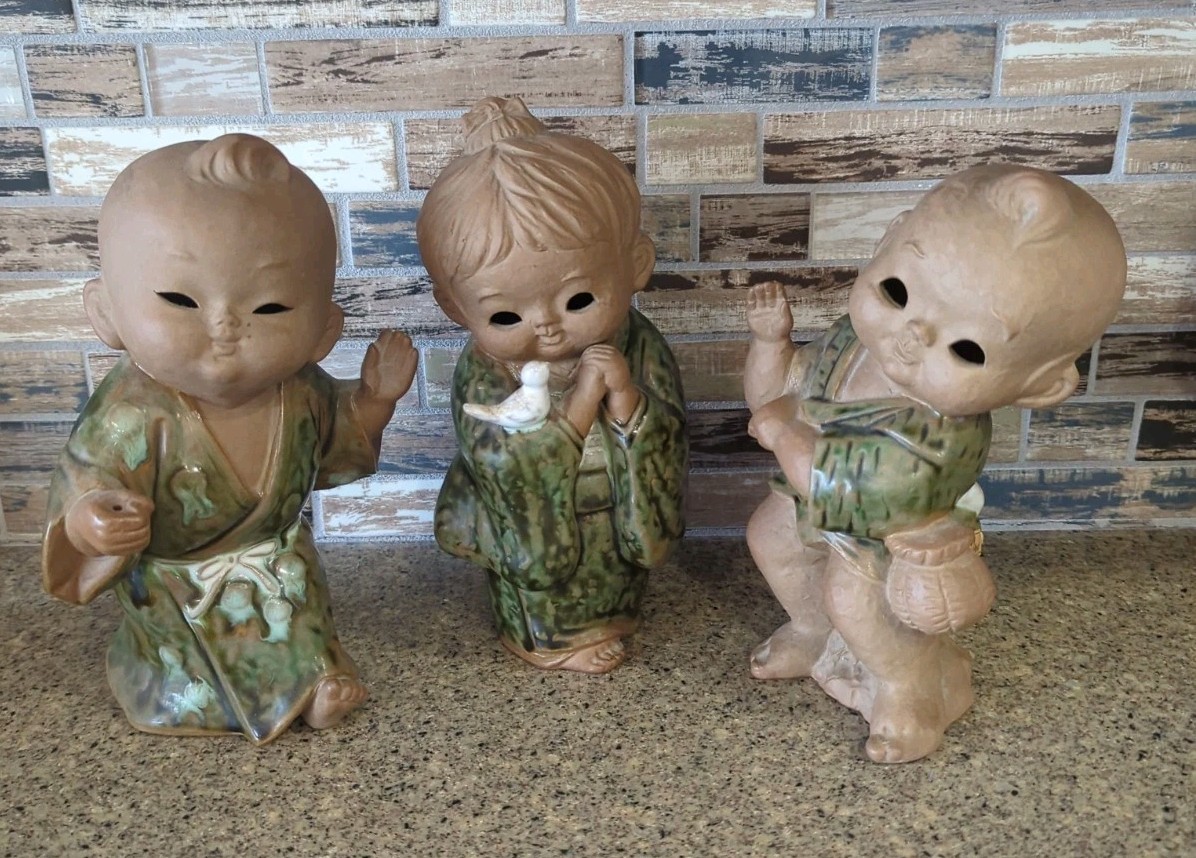 (3) Vtg MCM TOYO Japan Terracotta Ceramic Children Figurine Set Folk Art Green (3) Vtg MCM TOYO Japan Terracotta Ceramic Children Figurine Set Folk Art Green