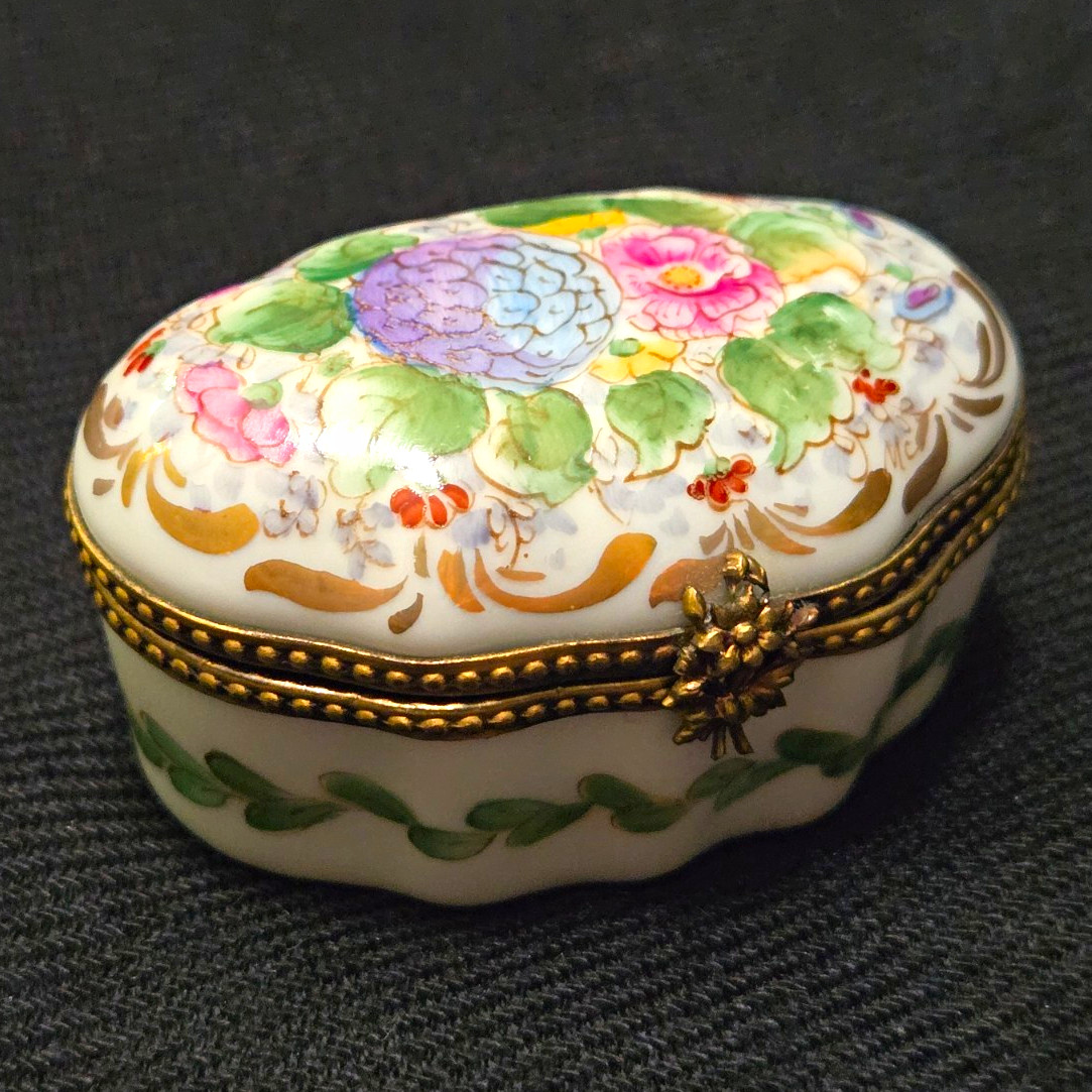 Vintage Rochard Limoges France Hinged Trinket Box Hand Painted Floral Oval Leaf
