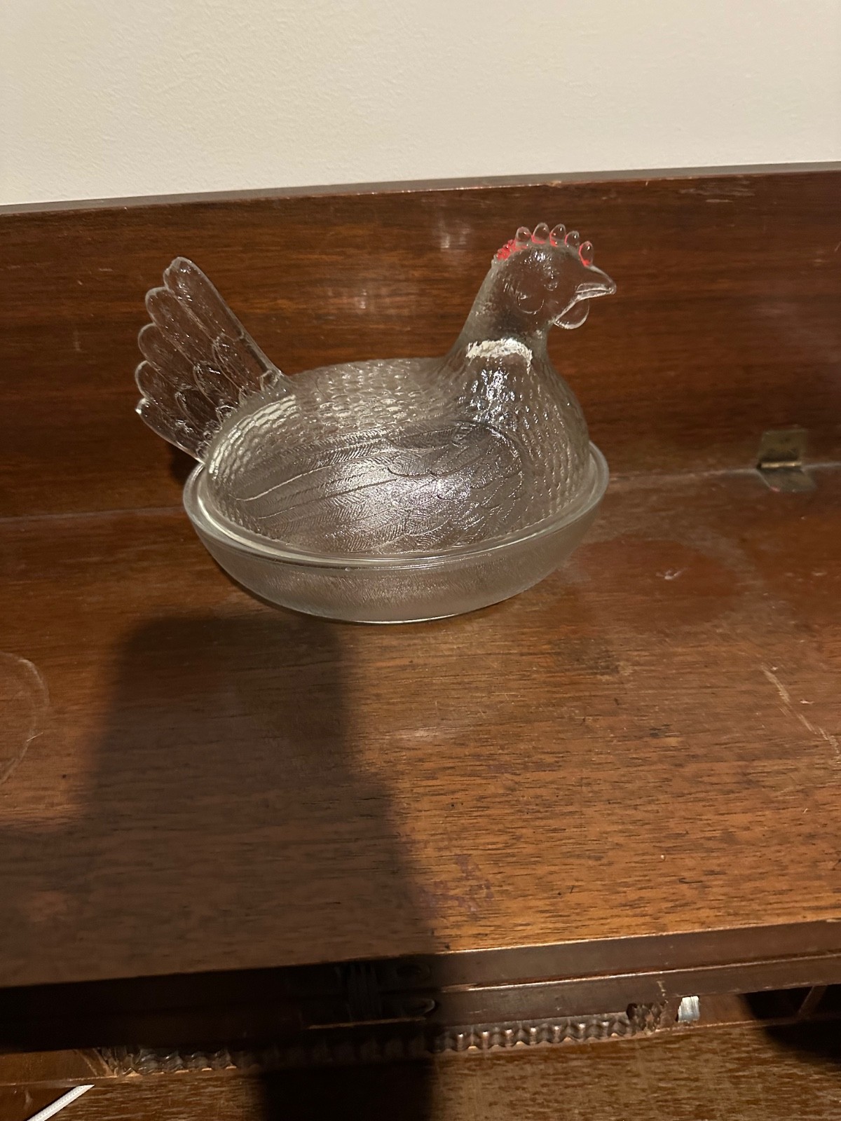 Vintage Indiana Hen on Nest Textured Clear Glass Covered Dish Red Paint Flaw
