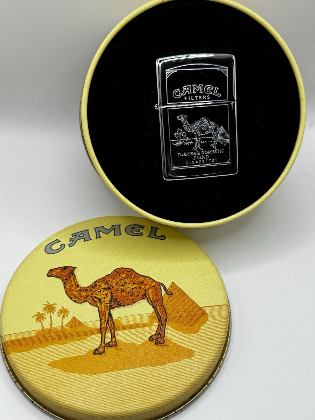 Vintage 1995 ZIPPO Lighter CAMEL Double Sided Design Chrome in Tin
