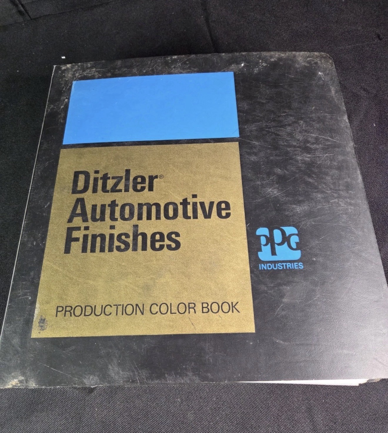 Vintage Ditzler Automotive Finishes Paint Chip Book PPG Color Manual 1970s
