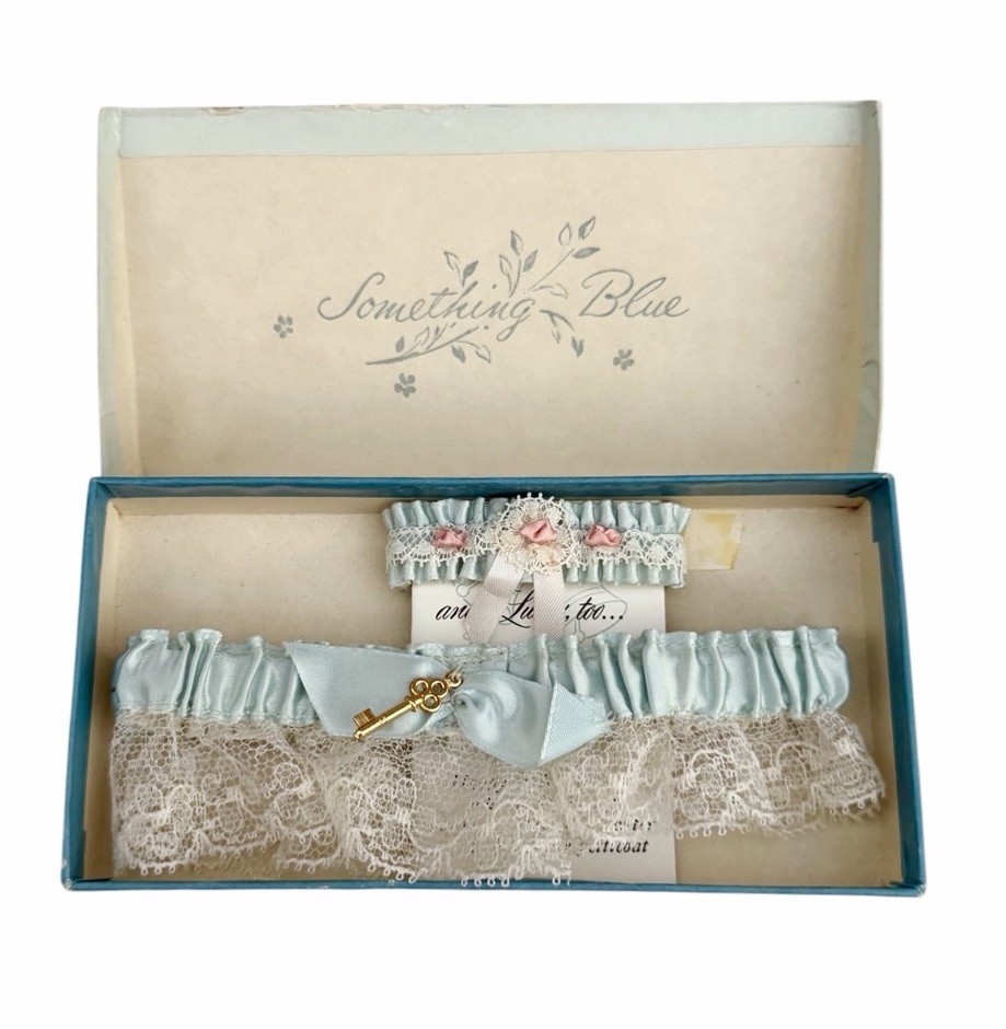 Vintage Ann Seton Something Blue Wedding Garter Set Original Box Key Charm