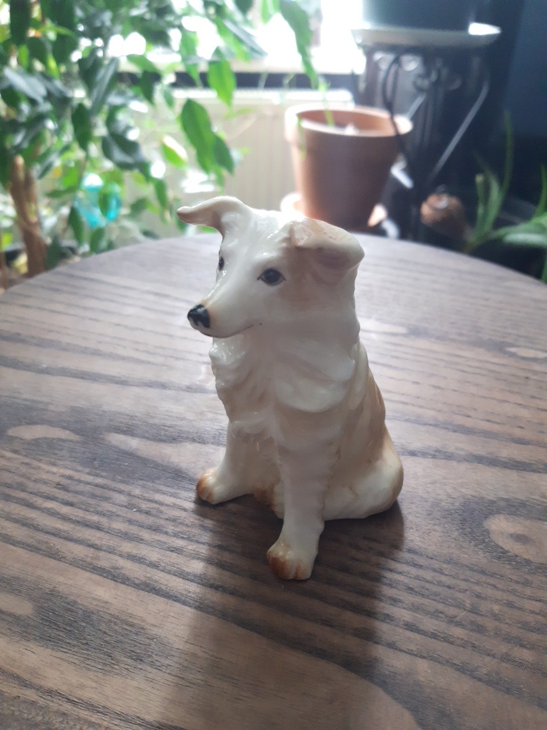 Vintage Collie Dog Lassie Figurine Bone China 1960\'s Era 3.75\