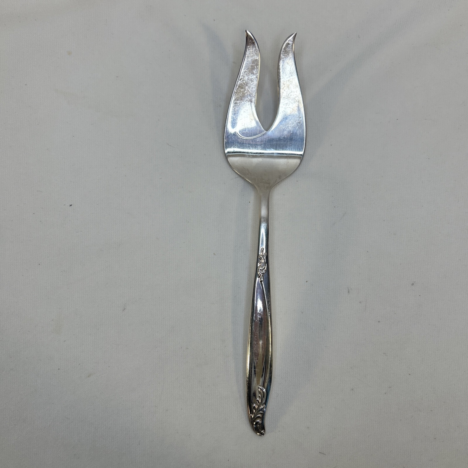 Holmes & Edwards Deep Silver IS Meat Fork - Woodsong- 1958