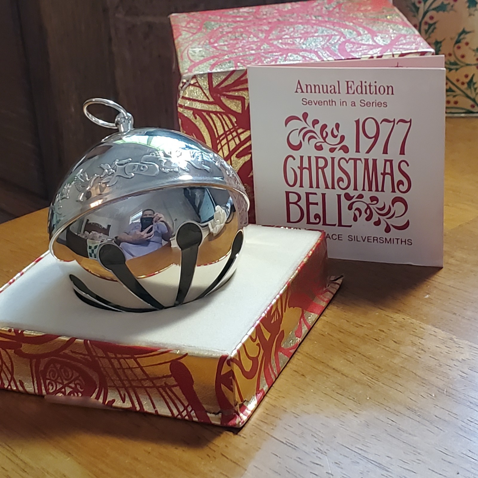 Wallace Silversmith 7th Annual Christmas Sleigh Bell 1977 Box & Card Beautiful