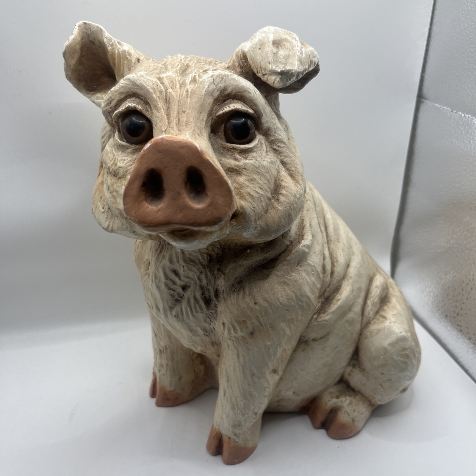Vintage 1987 Universal Statuary Piglet Peter #647 Pig Statue Farmhouse Decor