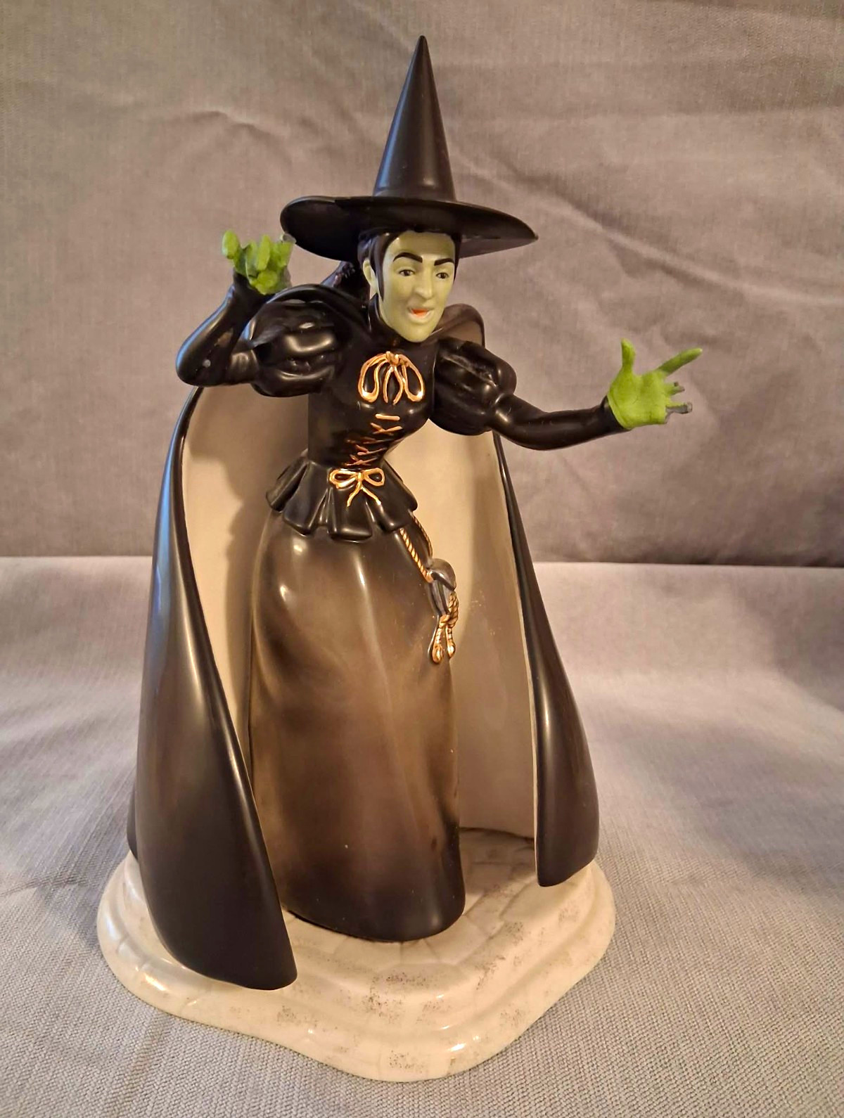 Lenox Wizard of Oz Porcelain Hand Painted Figurines, Glinda & Wicked Witch