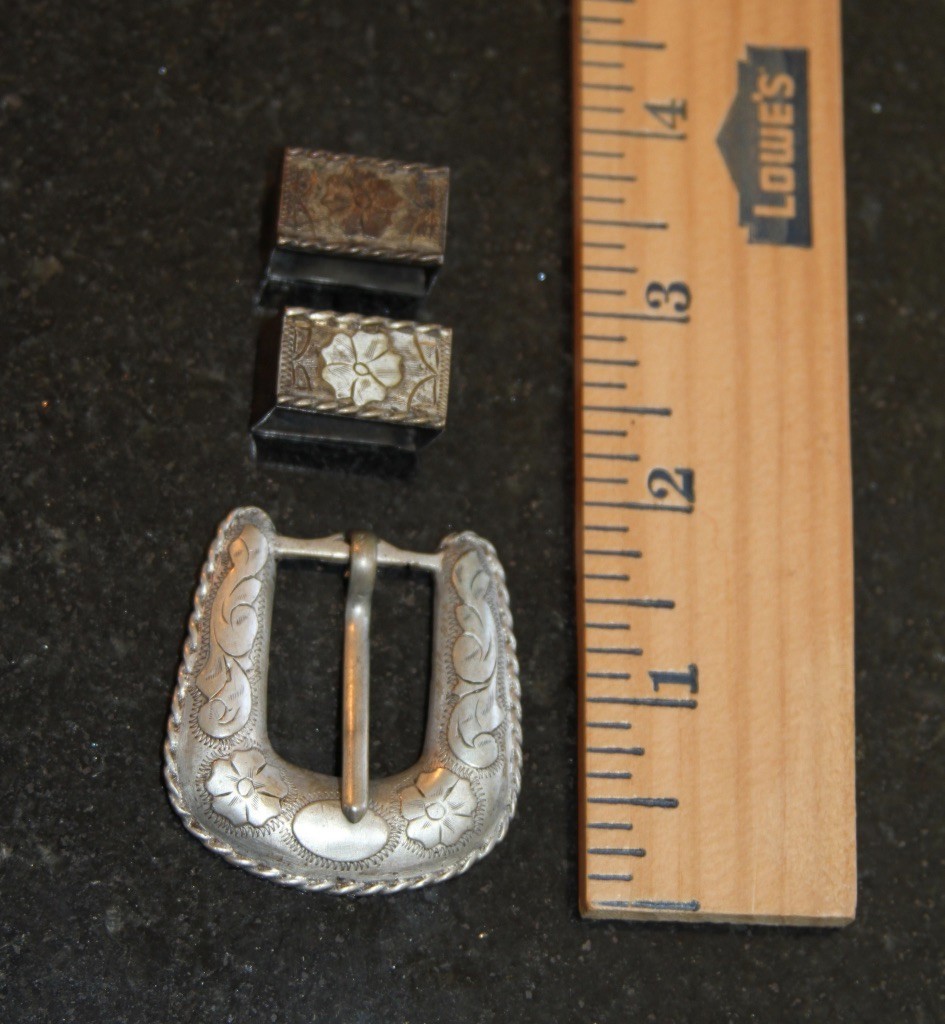 Mid-century Mexican Sterling Silver Western Belt Buckle Set Mid-century Mexican Sterling Silver Western Belt Buckle Set