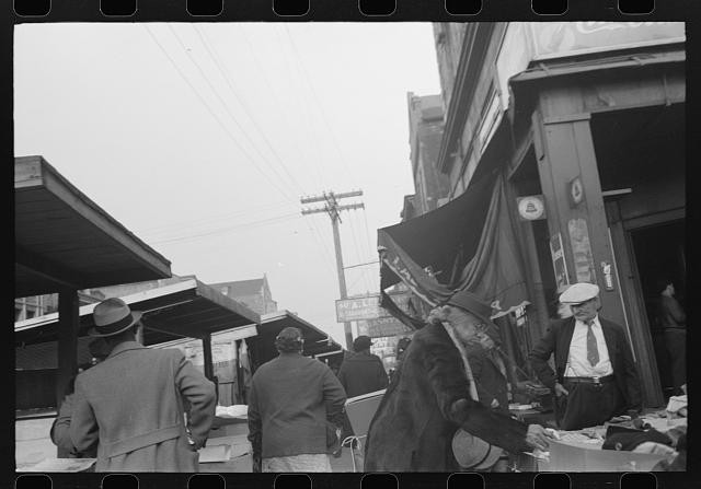 Photo:Chicago Illinois 1941 Maxwell Street Shop Outdoor Market Scene