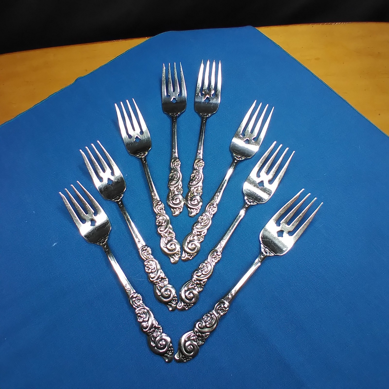 8 Vintage Oneida Stainless Steel \
