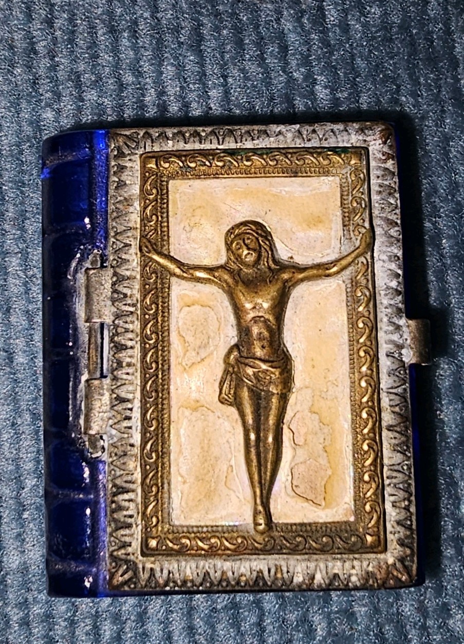 Beautiful Antique Silver And Gold Plated Rosary Case With Blue Glass 