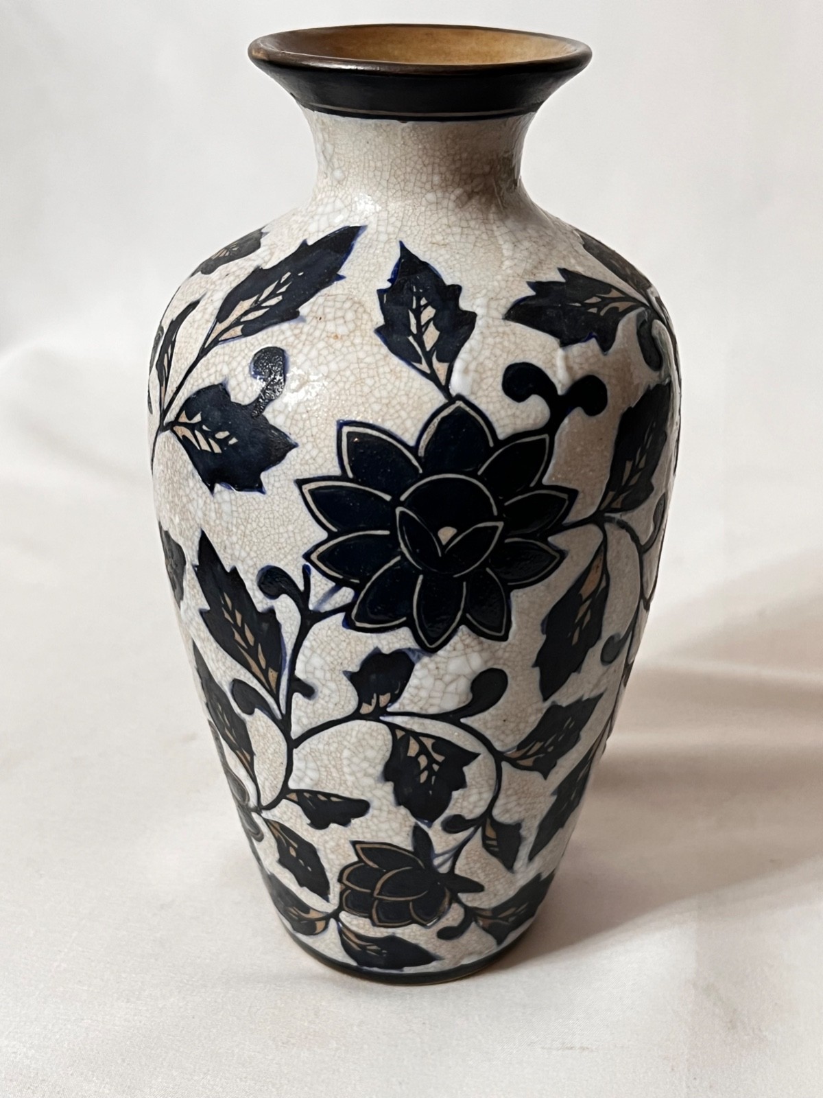 Vintage Chinese Cizhou Ware Sgraffito Scrolling Peony Design 8