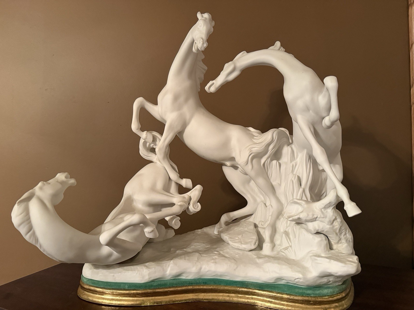 Lladro Group Of Horses #1022 White Matte 1982-83 With Catalog And 1989 Appraisal