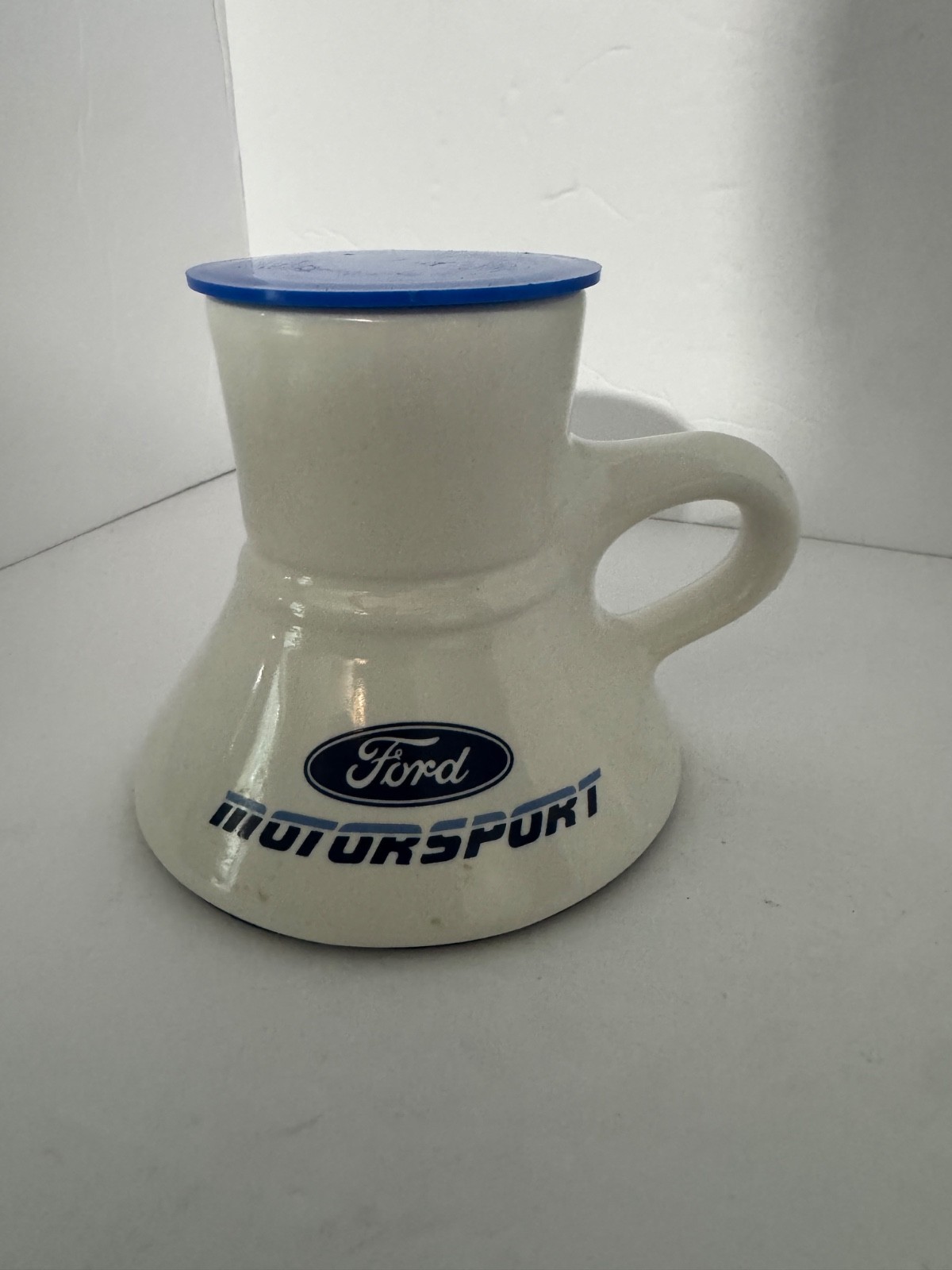 FORD MOTOR SPORT COFFEE MUG - VINTAGE - TRAVEL STYLE NON SLIP BOTTOM