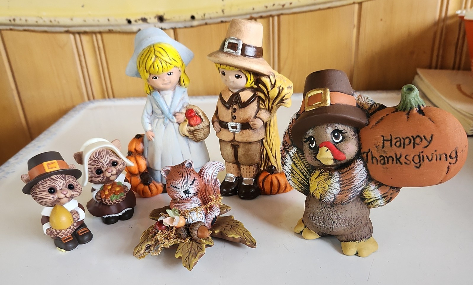 4 Vintage Ceramic Figures Happy Thanksgiving Turkey, Squirrel Sitting on Leaf, P