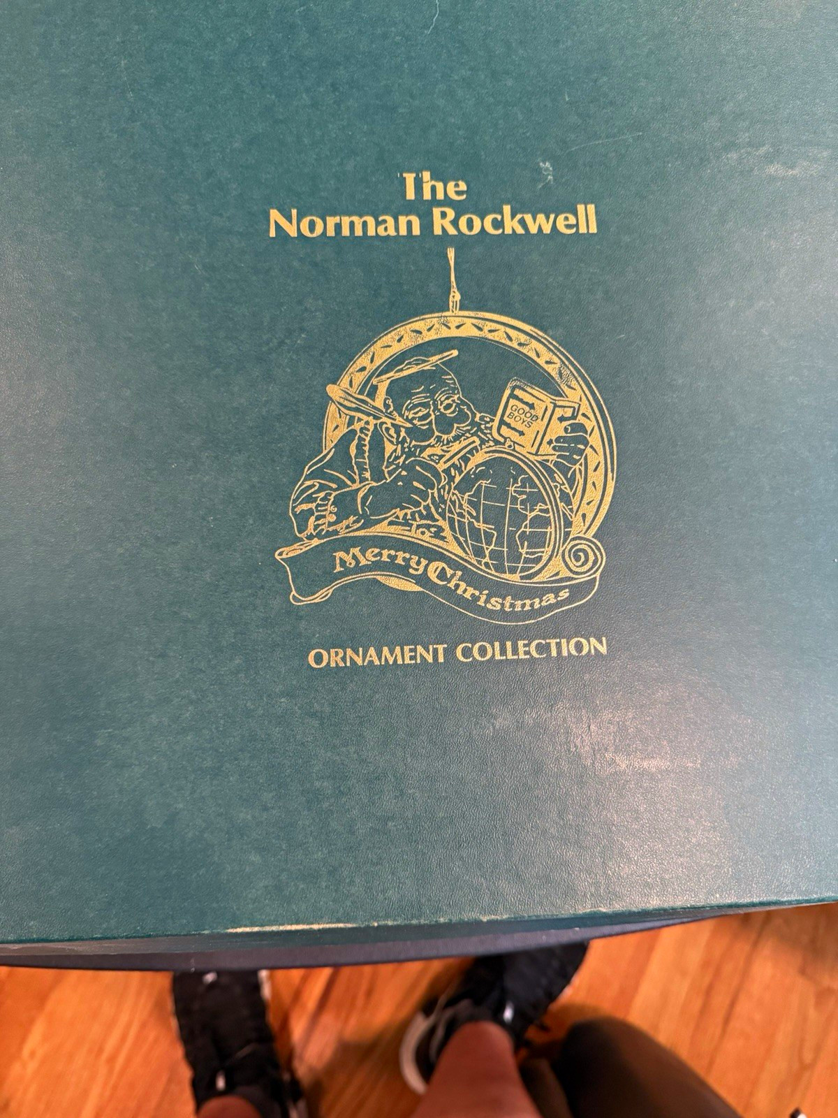 The Norman Rockwell Ornament Collection Christmas Round Hanging Ornament