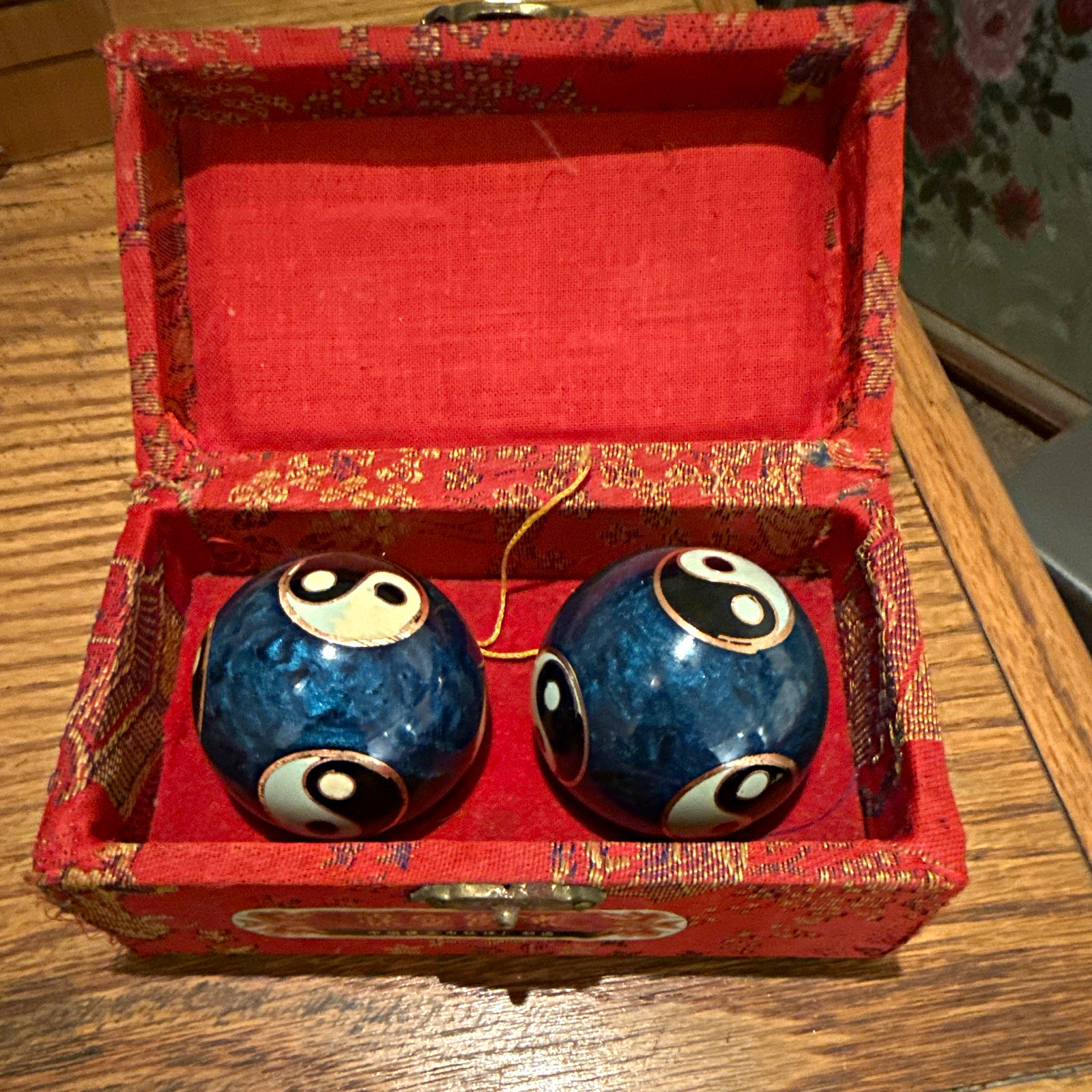 Vintage Chinese Brocade  Box w/ 2 Blue Yin Yang Balls, with Chimes