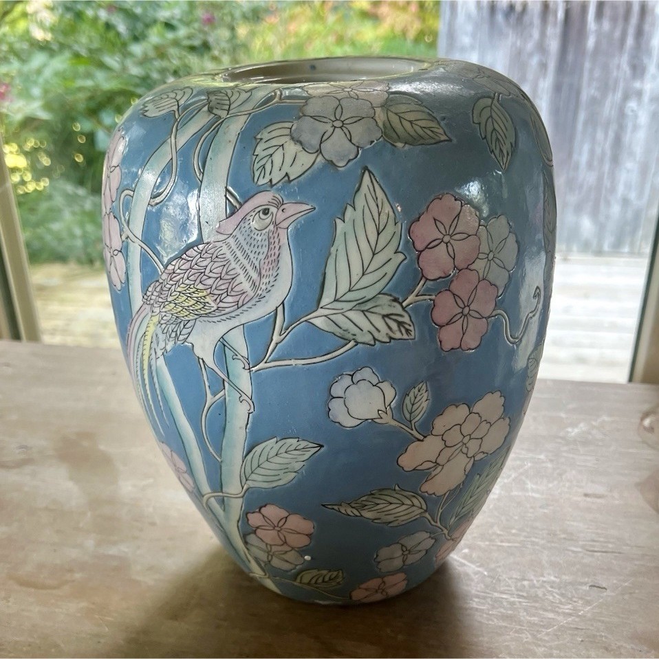 Large tropical bird famille rose ginger jar chinese porcelain 