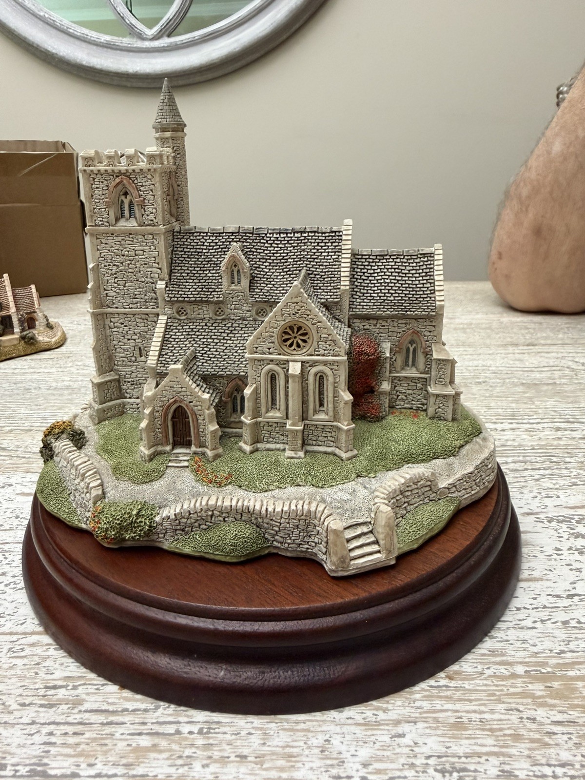 Lilliput Lane St Lawrence Church, signed by artist, no box