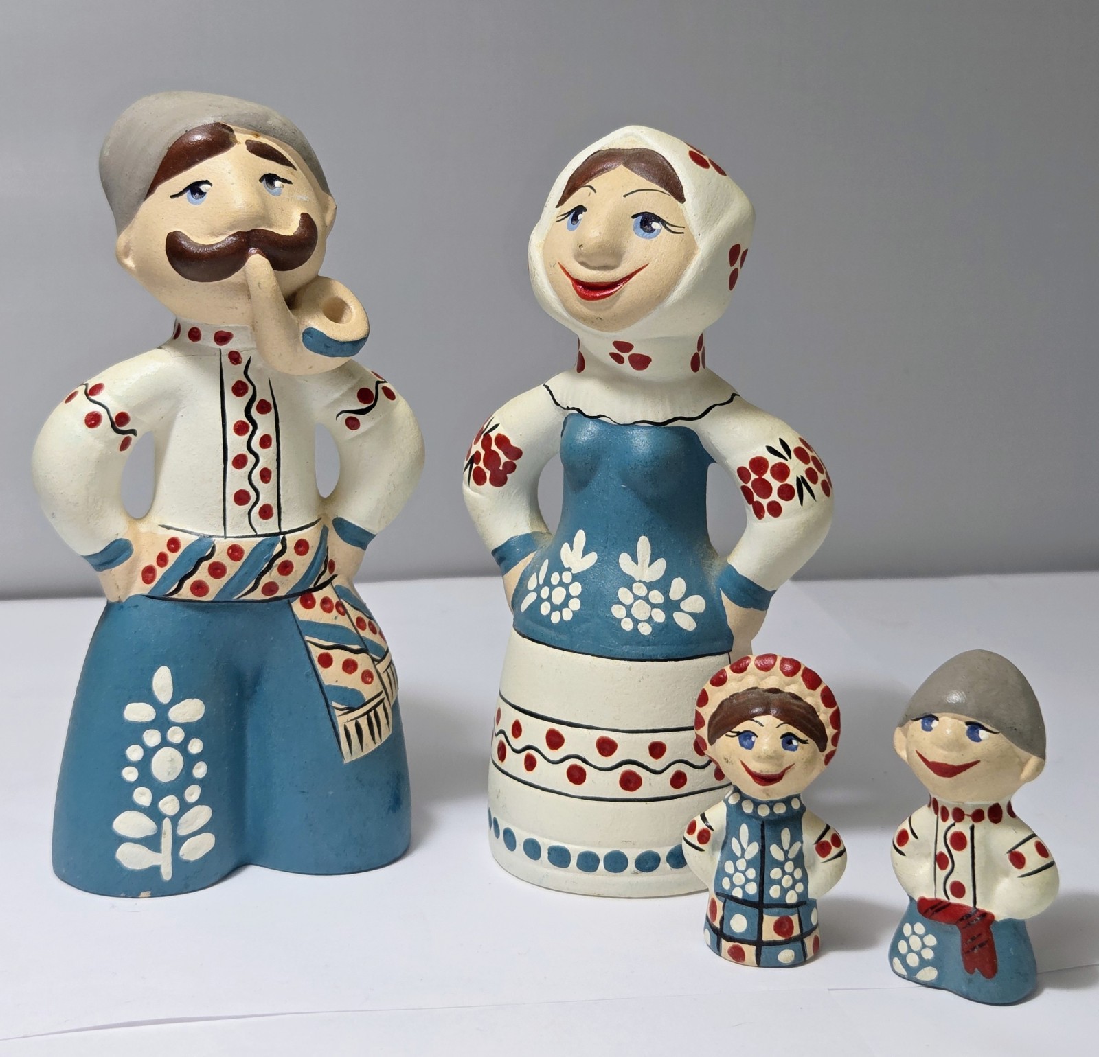 4 Vintage Russian Handcrafted Pottery Figurine Family Painted Clay 5\