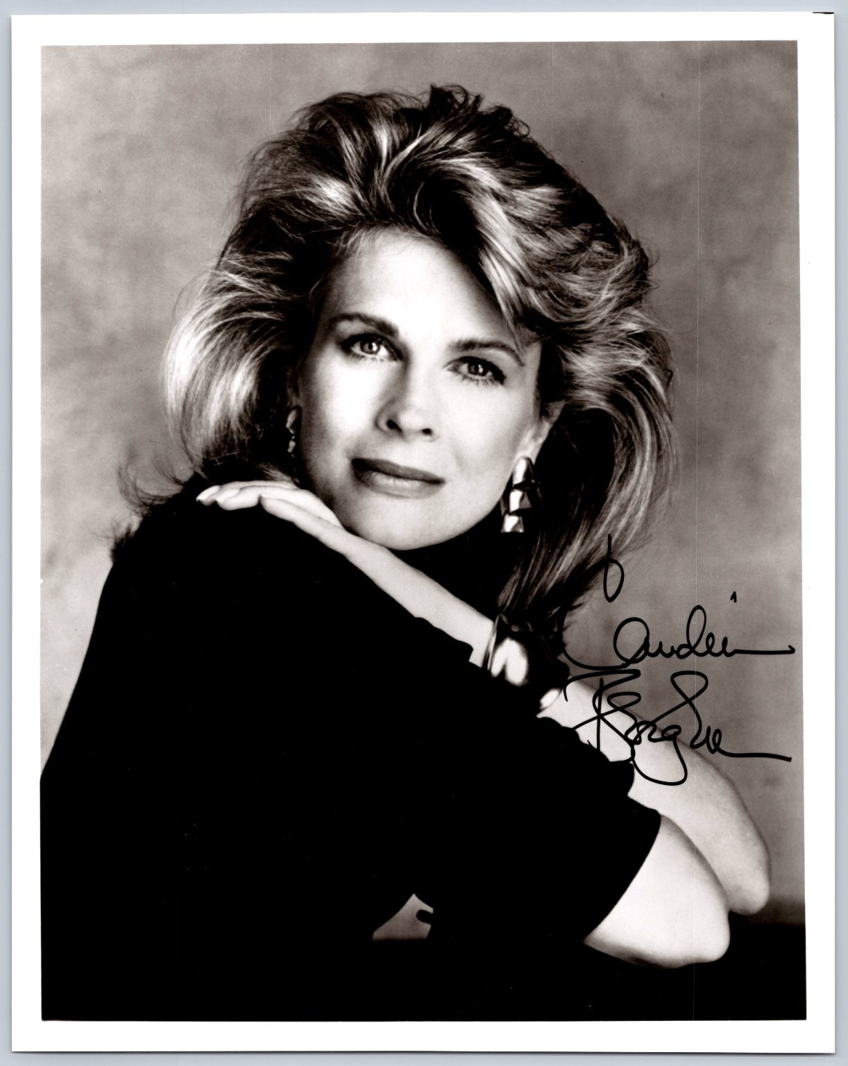 Candice Bergen Autographed Photo Black & White Portrait 8x10 Signed Actress