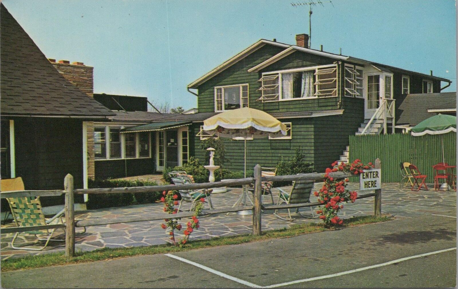 Postcard Bernice\'s Restaurant Guilford CT 