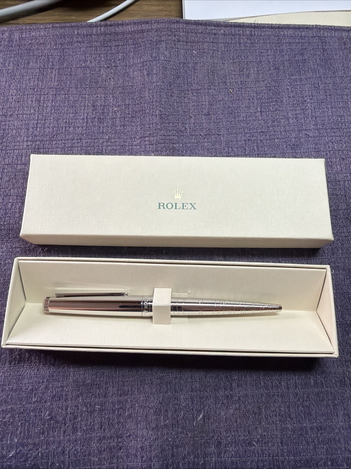 Authentic Rolex 2014 Baselworld VIP Gift 🎁 silver wave-pattern pen.New In box❗️ Authentic Rolex 2014 Baselworld VIP Gift 🎁 silver wave-pattern pen.New In box❗️