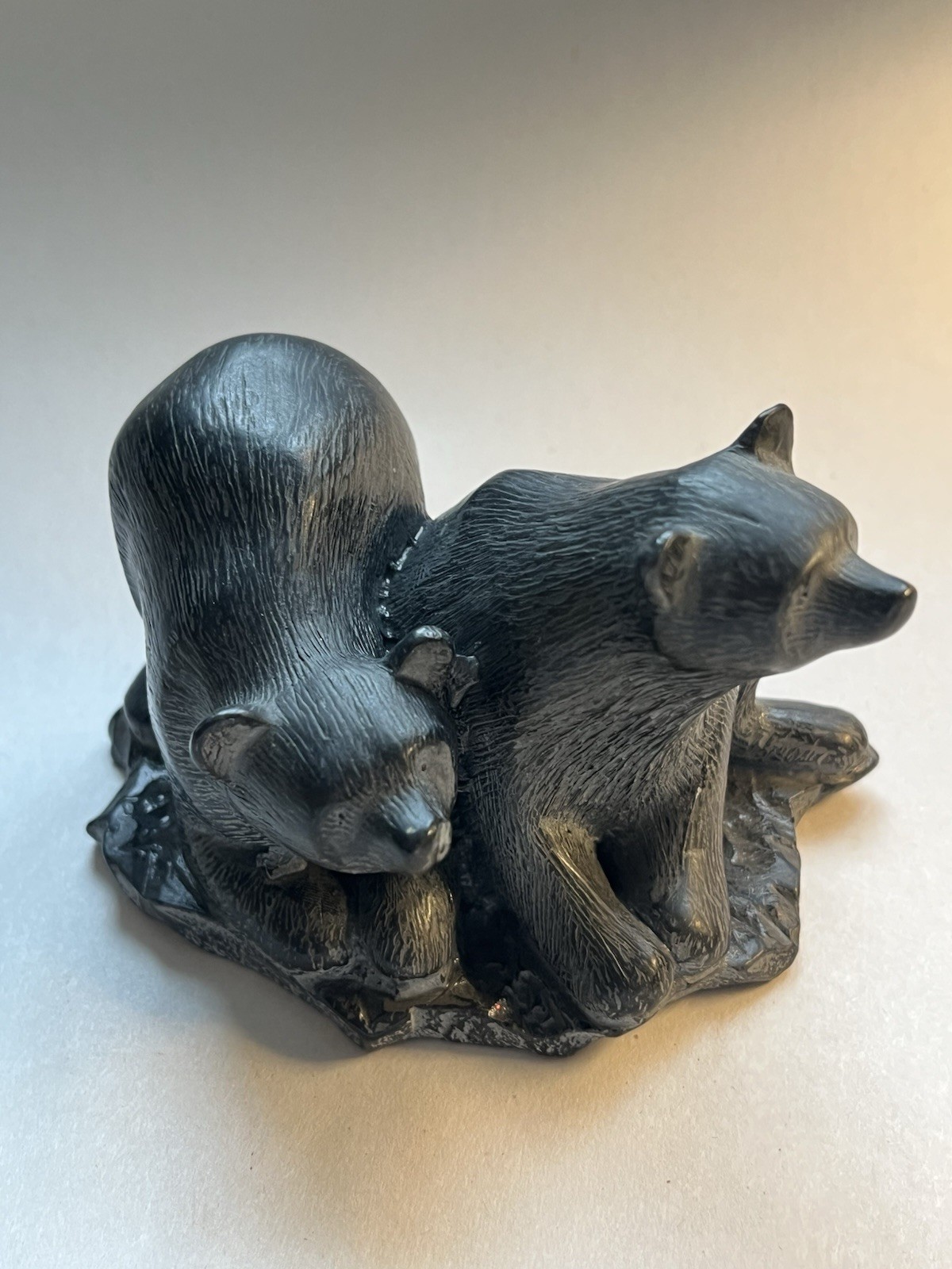 Vintage Canadian Soapstone Bear Cubs Figurine – Handcrafted Canada 7.5cm