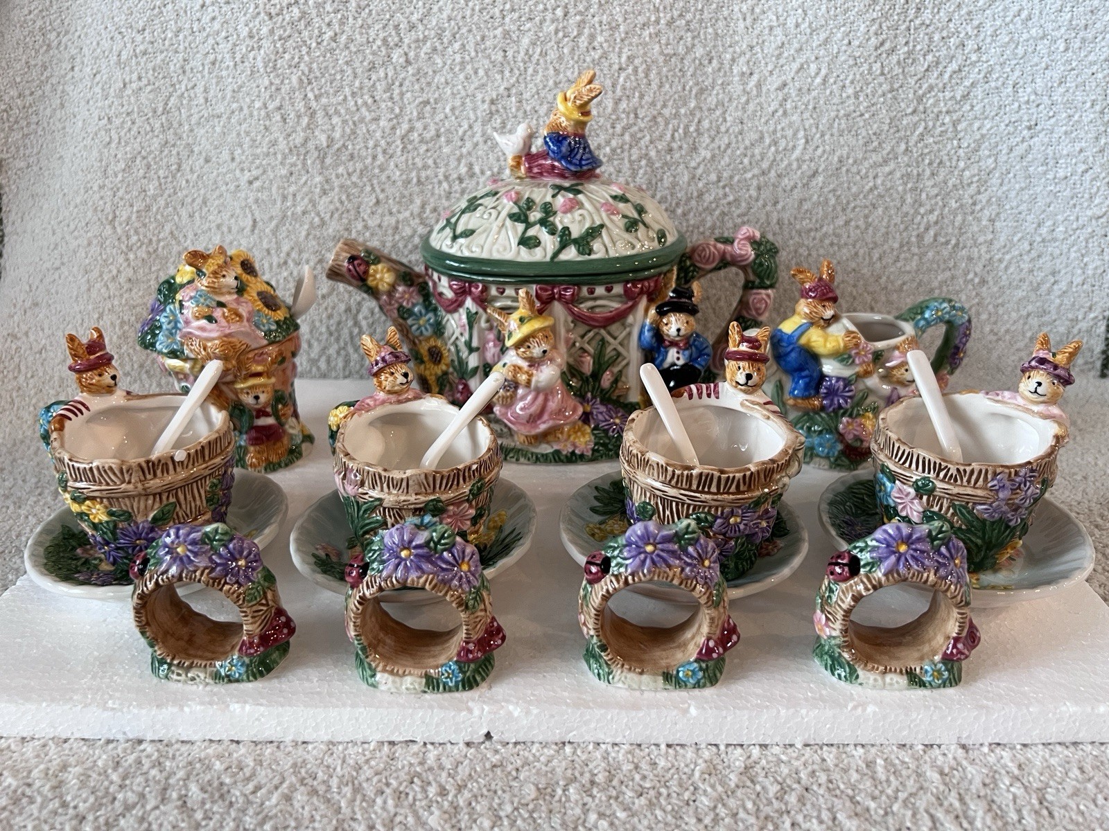 Mercuries 1998 Whimsical Bunny Tea Set Complete-Excellent Condition