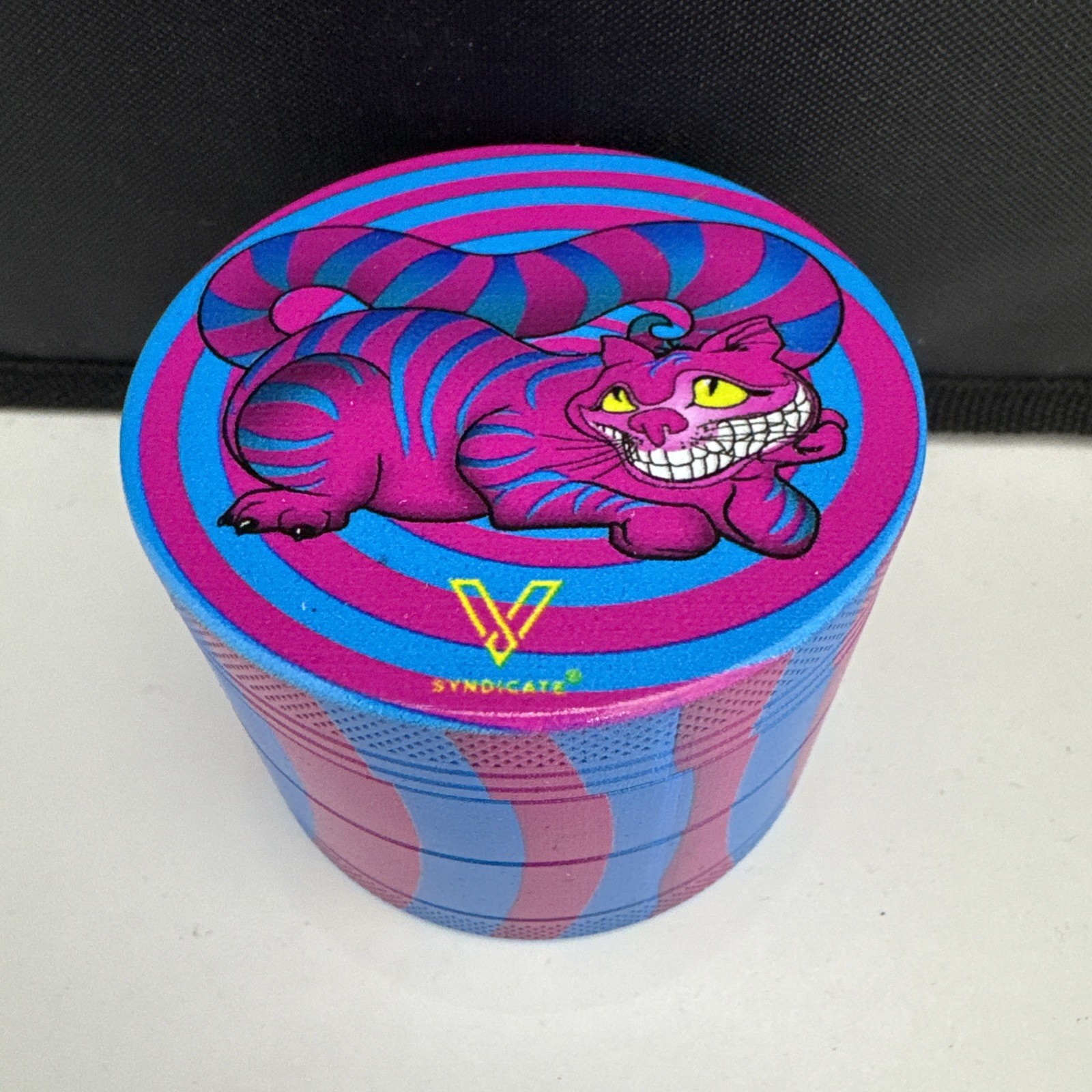 V Syndicate Sharpshred 63MM 4 Piece Herb Grinder - Seshigher Cat - New