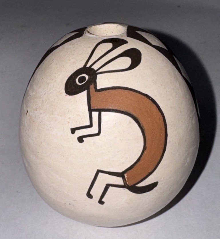 Vintage Dolores Lewis Acoma Pueblo Pottery Seed Pot Jackrabbit Motif Signed