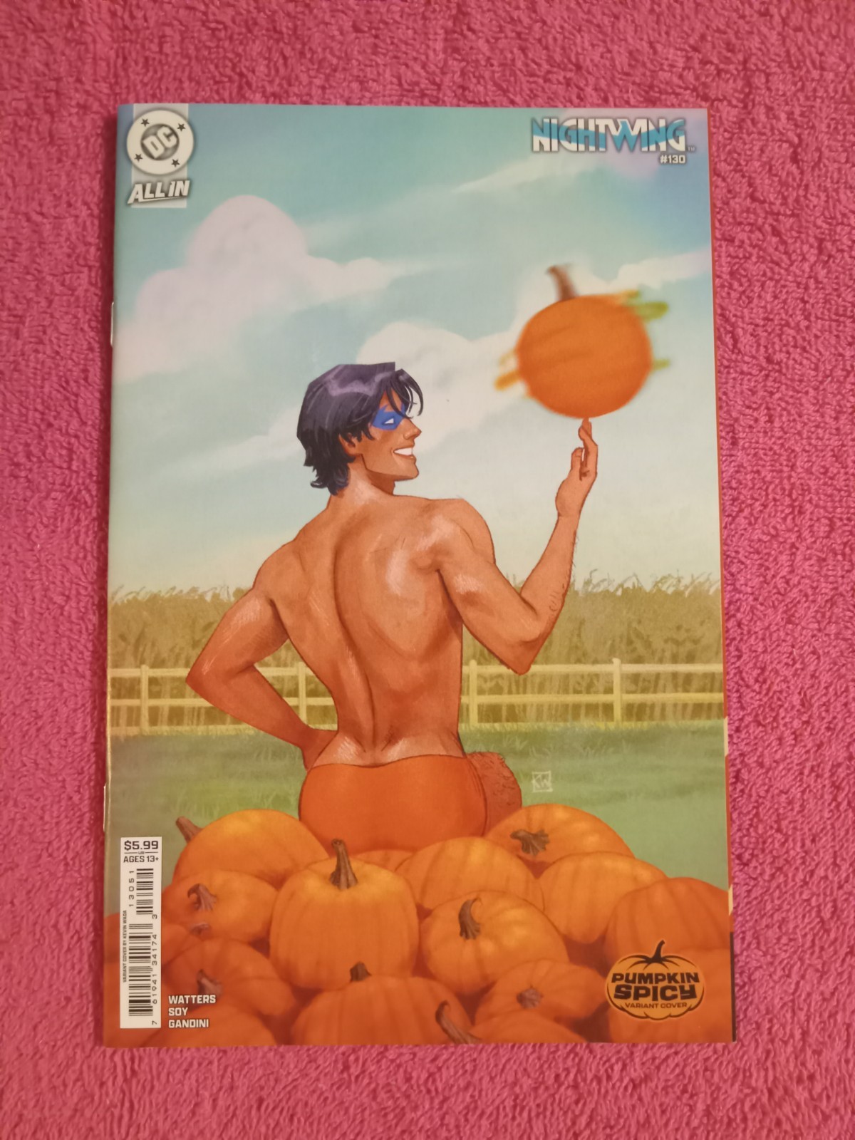 Nightwing #130 DC Comics 2025 Kevin Wada Pumpkin Spicy Variant Cover