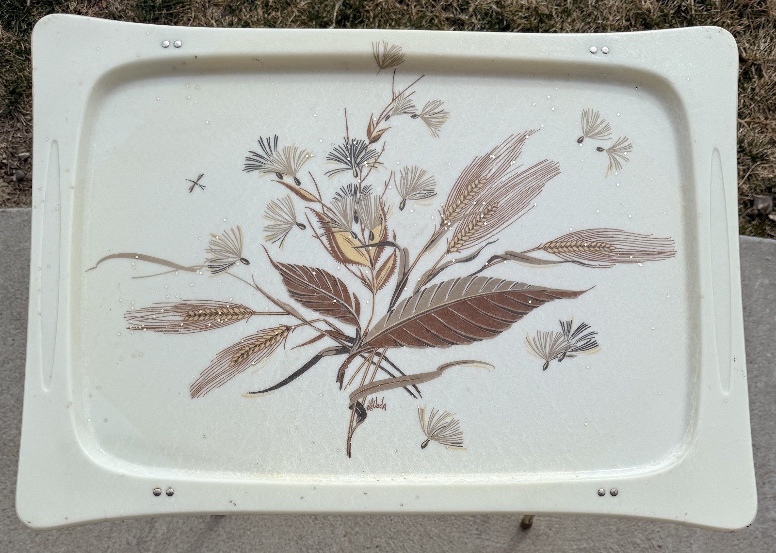 LAVADA QUAKER INDUSTRIES - Vintage 1960s Fiberglass TV Tray MCM - Floral LAVADA QUAKER INDUSTRIES - Vintage 1960s Fiberglass TV Tray MCM - Floral