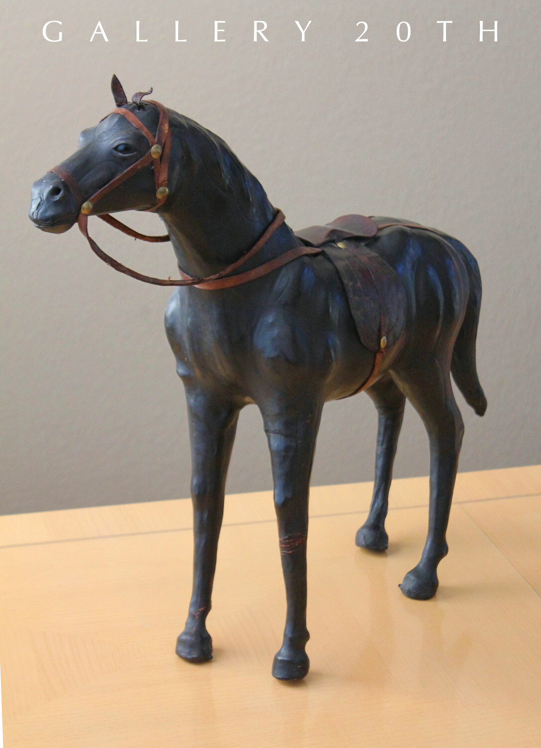 VINTAGE MID CENTURY LEATHER HORSE SCULPTURE EQUESTRIAN 50\'S STALLION PONY TOY