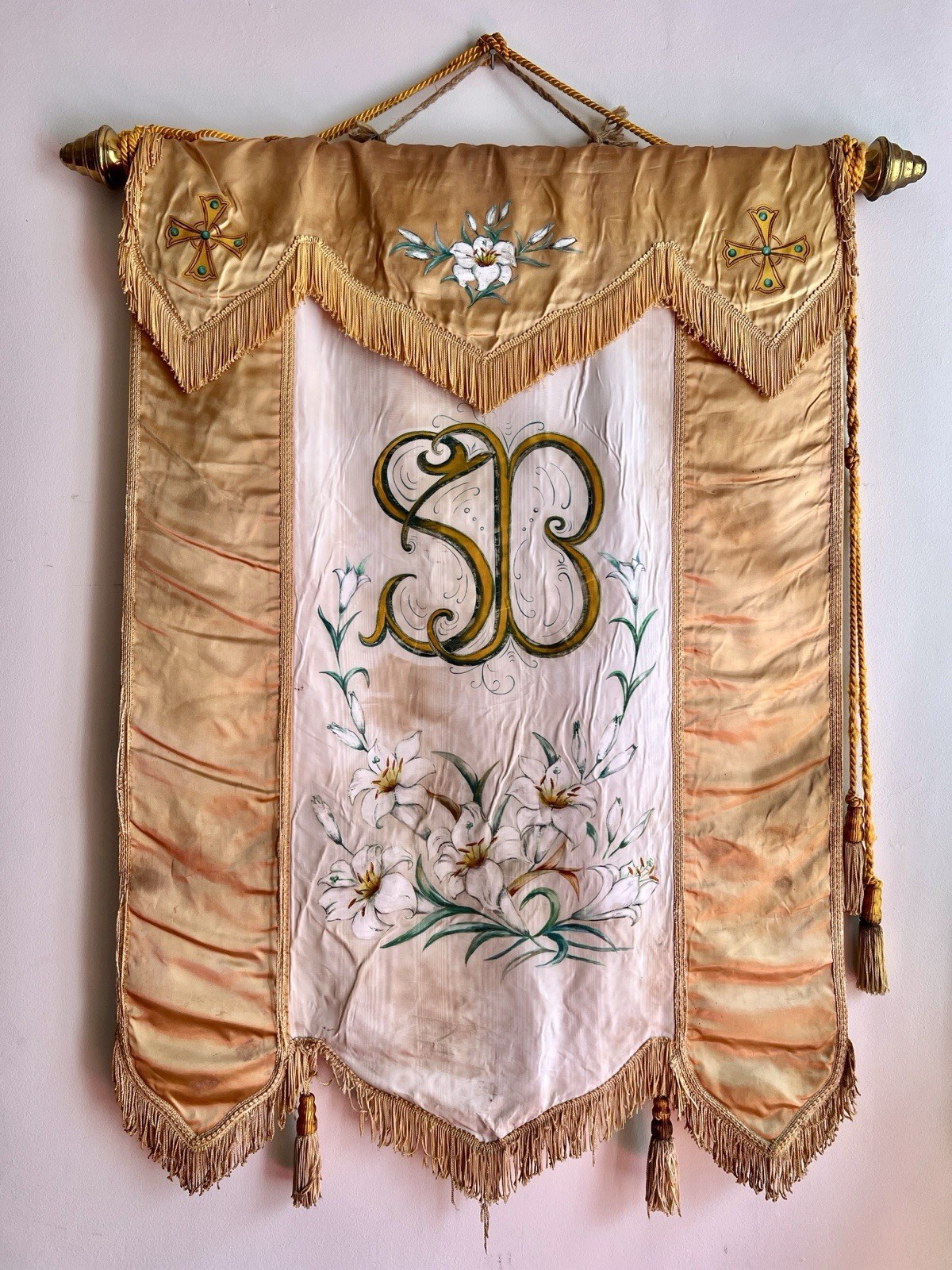 Antique St Brigid’s Women’s Club Catholic Church Silk Painted Banner Millbury MA