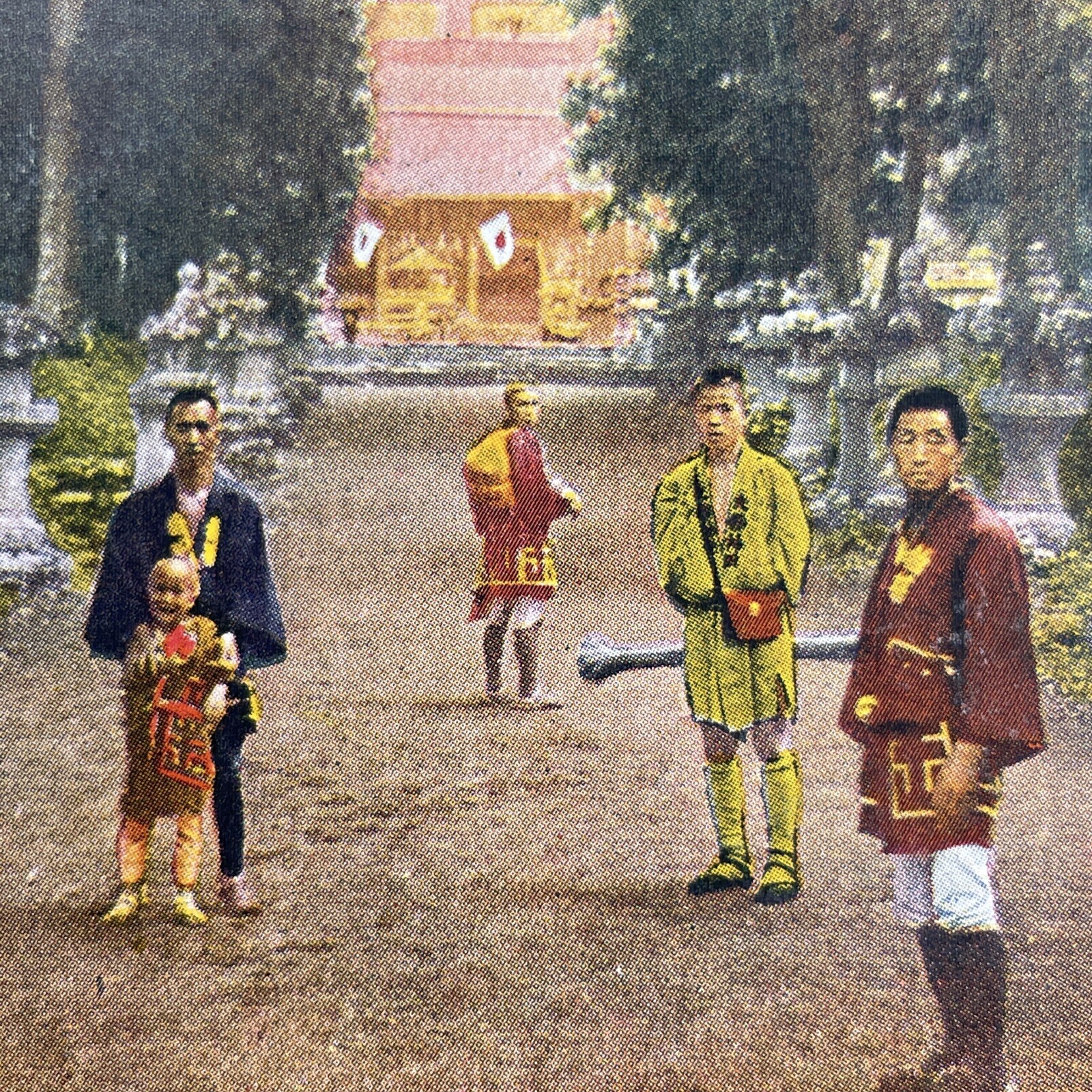 Fujiyama Japan Stereoview Temple Mt Fuji People Traditional Dress 1905