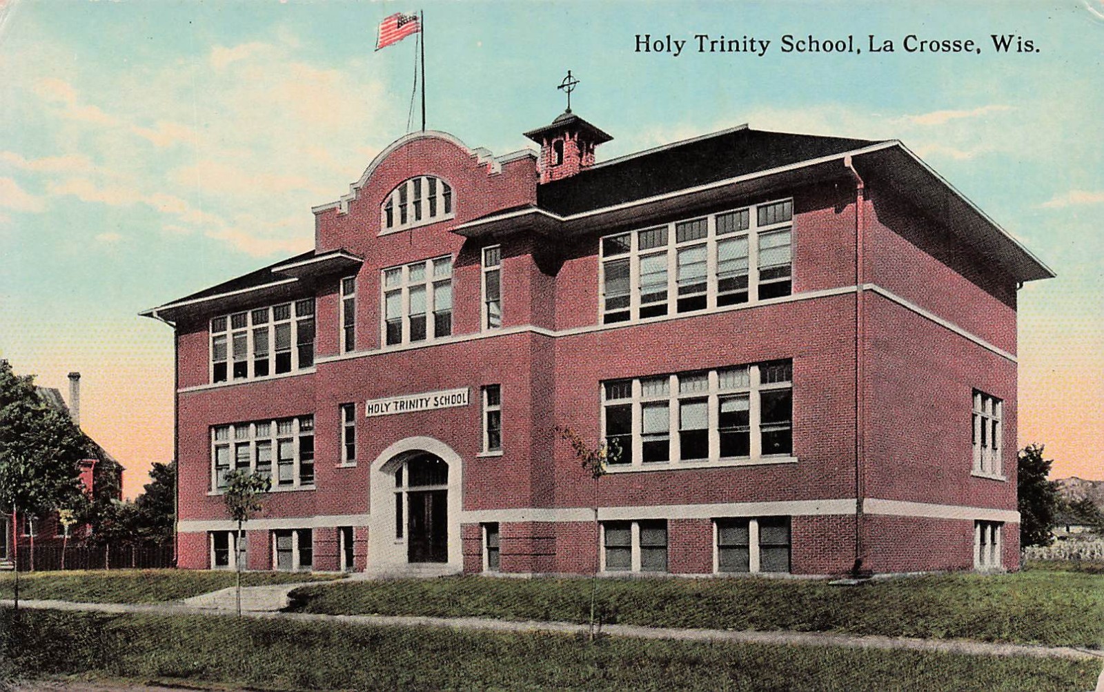 La Crosse WI Wisconsin Holy Trinity Catholic School Building Vtg Postcard K27