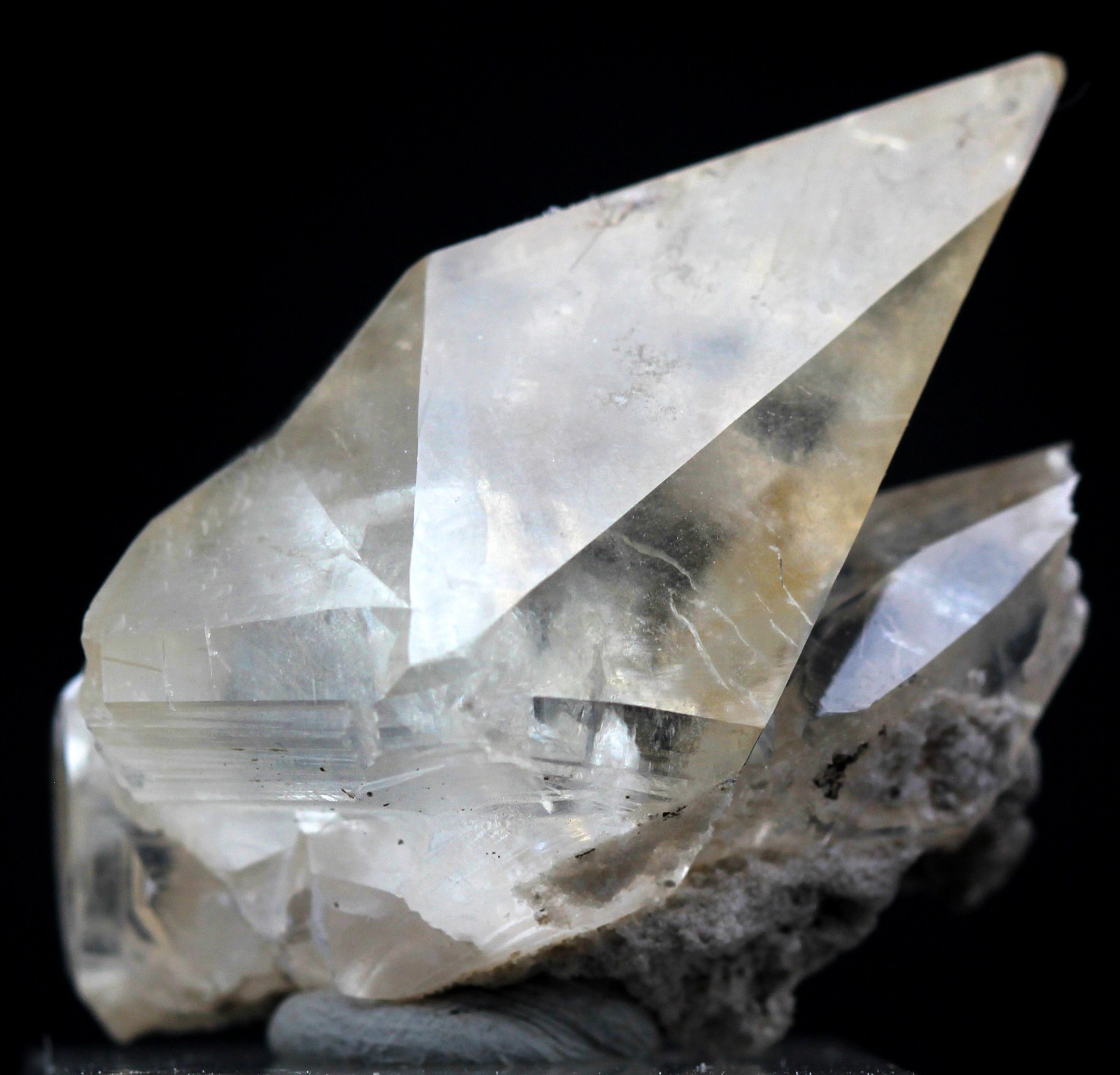 Stellar Beam CALCITE Dogtooth Honey Crystal Cluster Mineral Specimen Elmwood Gem