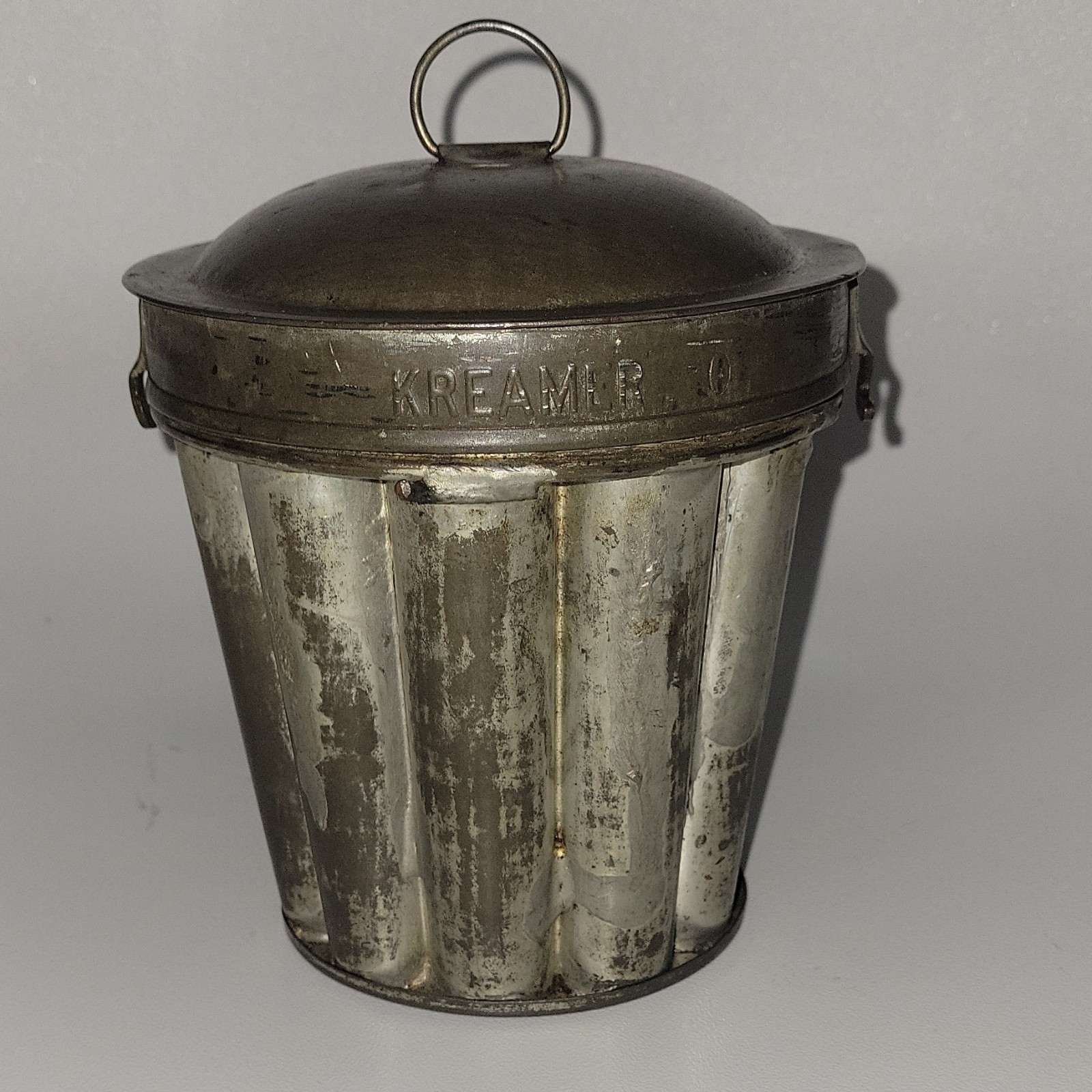 RARE Vintage Antique Kreamer Metal Fluted Pudding Mold w/ Lid GREAT SHAPE
