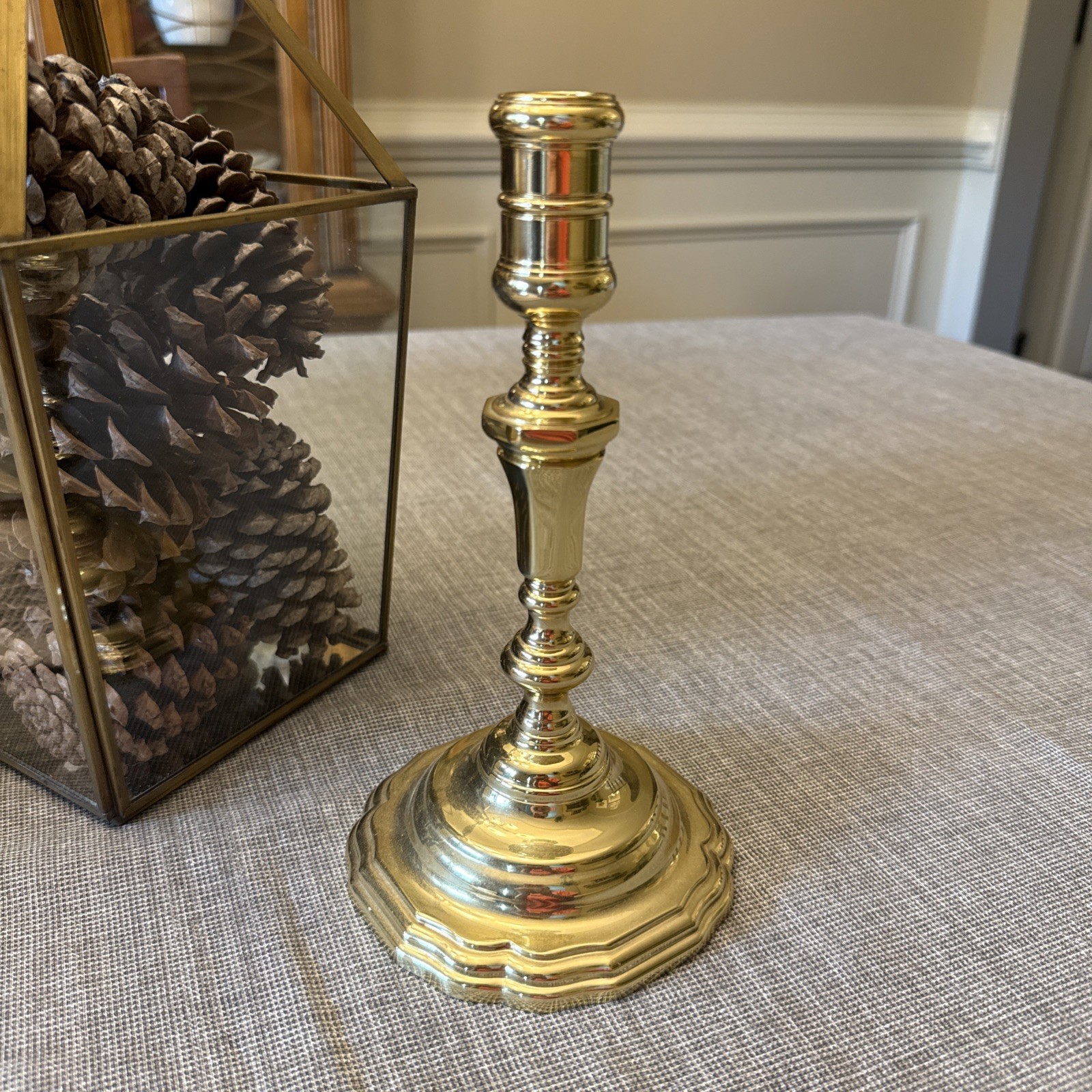 SMITHSONIAN INSTITUTE BALDWIN  8 3/4” BRASS CANDLESTICK (HEAVY)