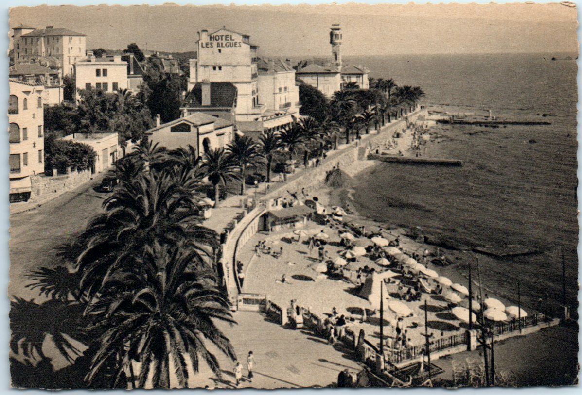 Postcard - Side side - Saint-Raphaël, France