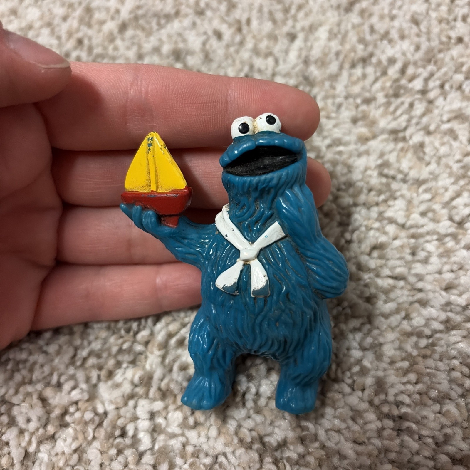 VINTAGE Sesame Street Cookie Monster Sailboat 1980\'s Action Toy Figure Tara Toys