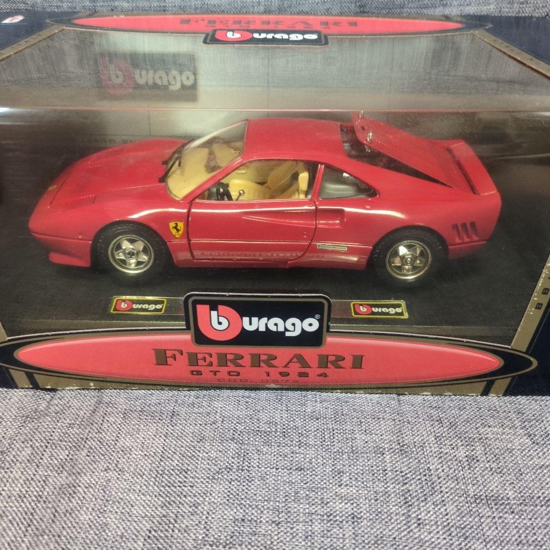 Burago Ferrari GTO 1984 1/24 minicar