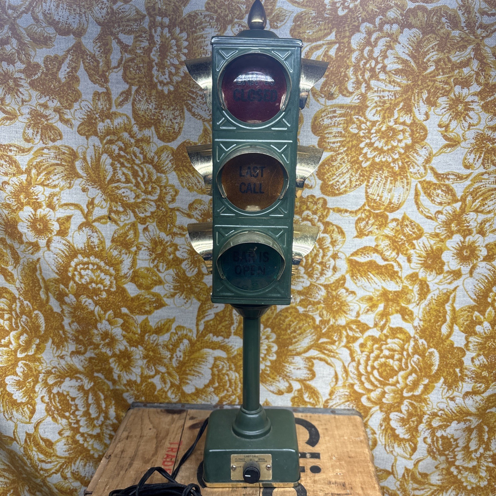 Vintage 1960s B & B Bar Open/Last Call/Closed Traffic Light Signal Lamp WORKS