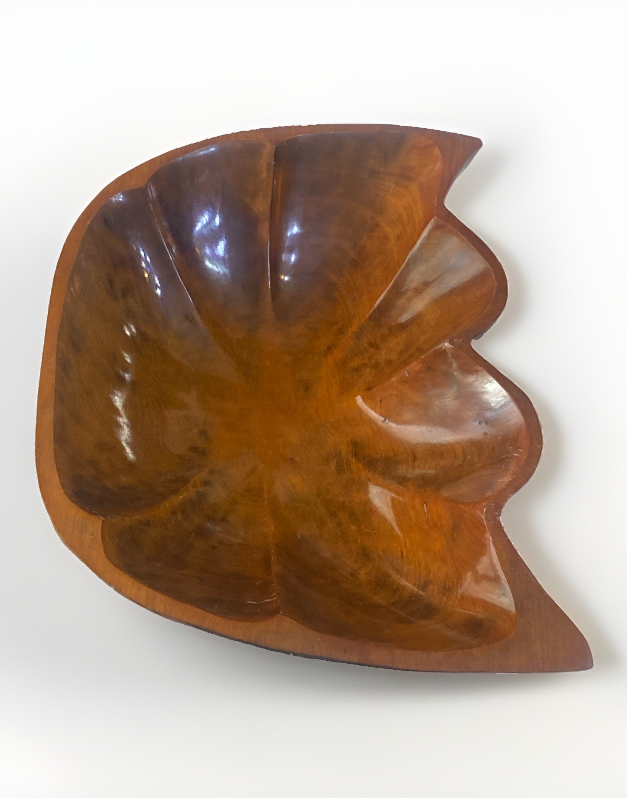 VINTAGE KOA WOODEN BOWL LARGE UNUSUAL SHAPE HAWAIIAN ORIGIN 17” A CENTERPIECE